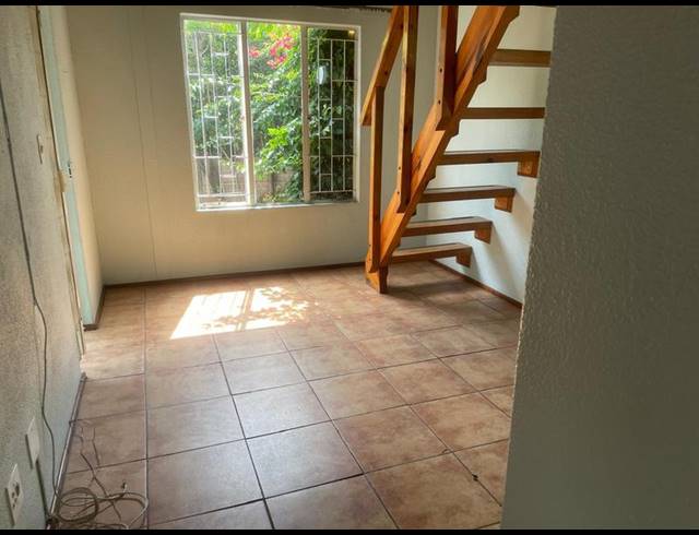 2 BEDROOM TOWNHOUSE FOR SALE IN EDEN GLEN